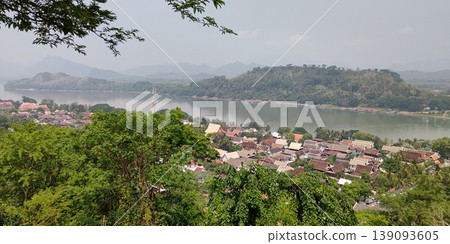 View of the city and the Mekong River from Mount Phousi [Luang Prabang, Laos] 139093605