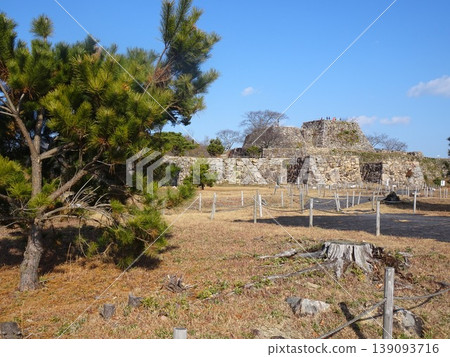 Takeda Castle (Asago City, Hyogo Prefecture), photographed in December 2025. Takeda Castle (Asago City, Hyogo Prefecture), photographed in December 2025. 139093716