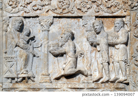 Birth of Jesus, Adoration of the Magi, medieval relief on the facade of Basilica of San Zeno in Verona, Italy 139094007