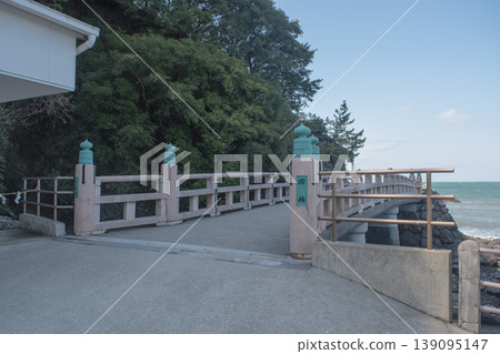 Misogi Bridge in Futamiura Misogi Bridge in Futamiura 139095147