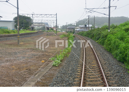 從青森鐵道青森線渡邊站到諏訪之平站的列車車窗外景色（2023年） 139096015