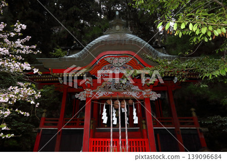 Romantic Ibaraki (In ancient times, people expressed gratitude to the mountains and enshrined the mountain god "Sanno Daigongen" on Mt. Hanazono.) Kitaibaraki City, Hanazono Shrine 139096684