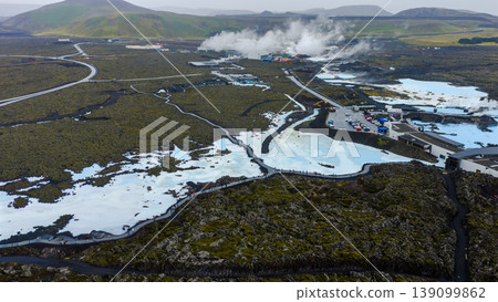 Aerial View of the Blue Lagoon Geothermal Spa in Iceland Aerial View of the Blue Lagoon Geothermal Spa in Iceland 139099862
