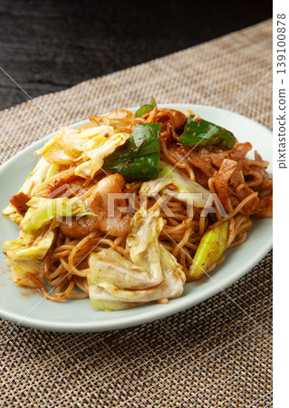 回鍋肉炒麵 139100878