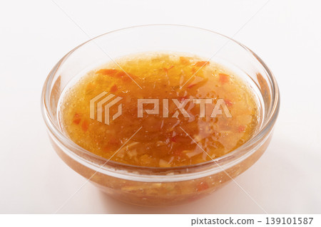 芹菜醬(山形縣產芹菜、洋蔥、辣椒粉) 芹菜醬(山形縣產芹菜、洋蔥、辣椒粉) 139101587