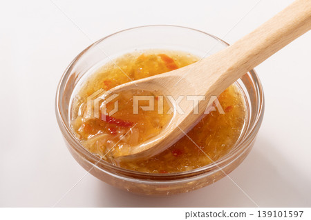 芹菜醬(山形縣產芹菜、洋蔥、辣椒粉) 芹菜醬(山形縣產芹菜、洋蔥、辣椒粉) 139101597