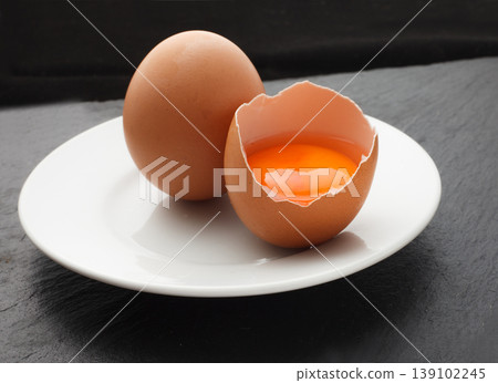 Egg (Studio Photography) Egg (Studio Photography) 139102245