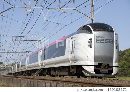 成田電鐵換新塗裝 139102371