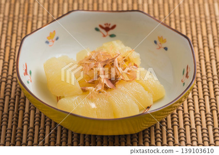 Herring roe topped with bonito flakes Herring roe topped with bonito flakes 139103610