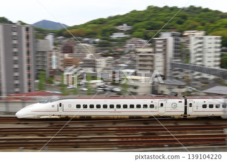 九州新幹線800系列(鹿兒島路線:博多⇔鹿兒島中央) 九州新幹線800系列(鹿兒島路線:博多⇔鹿兒島中央) 139104220