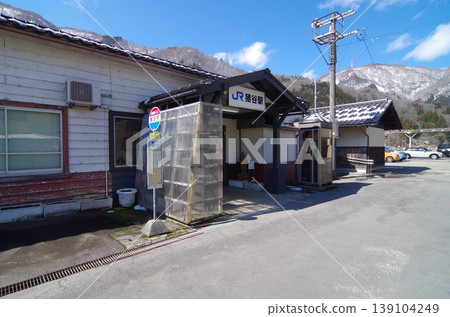 高山線上的豬谷站 139104249