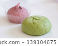 桌上的抹茶饅頭 139104675