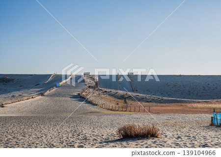 靜岡縣濱松市中田島沙丘的景色 靜岡縣濱松市中田島沙丘的景色 139104966