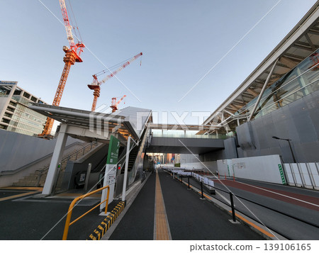 Takanawa Gateway Station under construction, November 2022 139106165