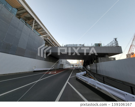 Takanawa Gateway Station under construction, November 2022 139106167