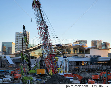 Takanawa Gateway Station under construction, November 2022 Takanawa Gateway Station under construction, November 2022 139106187