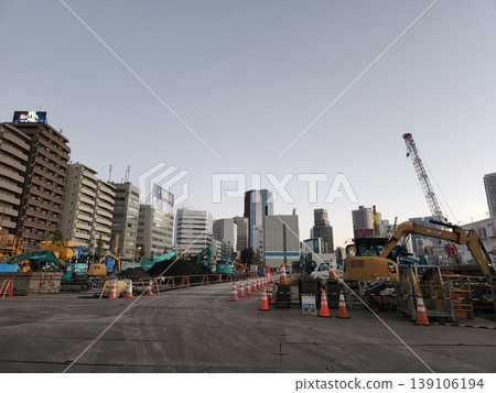 Takanawa Gateway Station under construction, November 2022 Takanawa Gateway Station under construction, November 2022 139106194