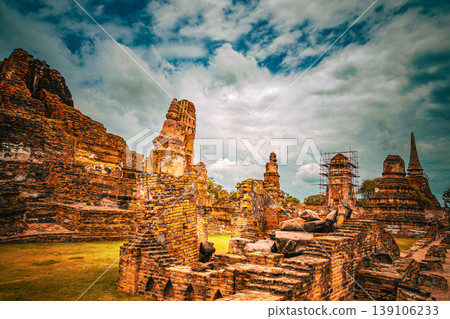 Ayutthaya ruins (Thailand) Ayutthaya ruins (Thailand) 139106233