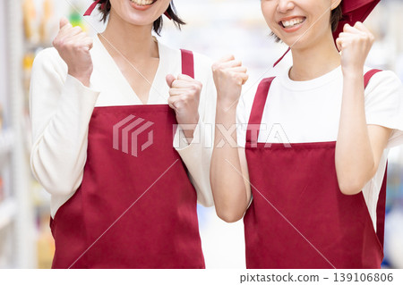 woman working in a supermarket woman working in a supermarket 139106806