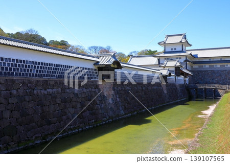 金澤城公園：橋爪門連塔及五十崗長屋 139107565