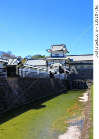 金澤城公園：橋爪門連塔及五十崗長屋 139107566