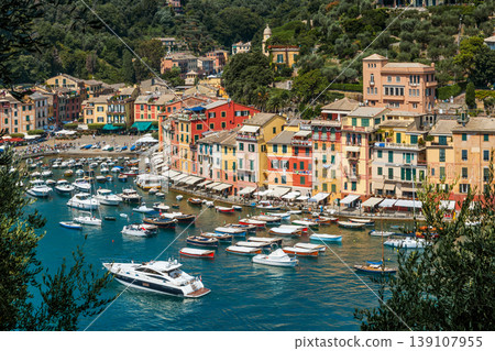 A picturesque view of the colorful buildings and harbor of Portofino, Italy. 139107955