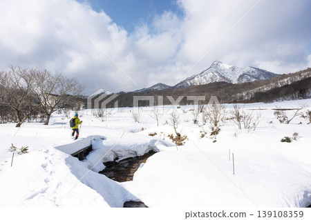 雪道徒步加賀大山的形象 139108359