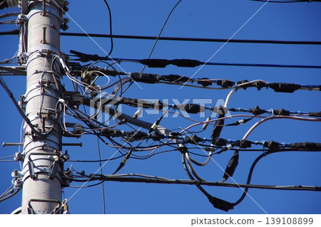 Power lines – musical staff lines in the sky Power lines – musical staff lines in the sky 139108899
