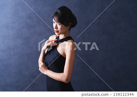Beauty black background middle woman 139112344