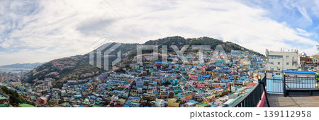 Pamorama view of Gamcheon Village wth cherry blossom, Busan Pamorama view of Gamcheon Village wth cherry blossom, Busan 139112958