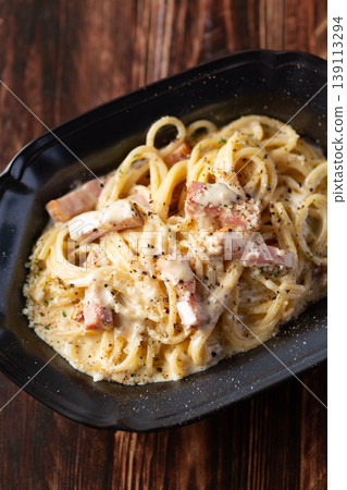 Bacon Carbonara Pasta 139113294