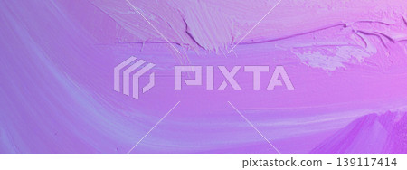 Modern oil painting texture featuring thick impasto brush strokes of violet and purple paint blending into a smooth color gradient 139117414