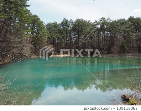Goshikinuma Lakes in late April (Kitashiobara Village, Fukushima Prefecture) Goshikinuma Lakes in late April (Kitashiobara Village, Fukushima Prefecture) 139118062