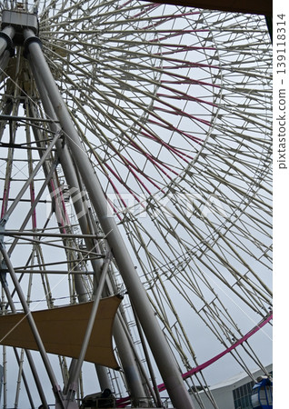 Close-up of the Ferris wheel. Recreational concept. Close-up of the Ferris wheel. Recreational concept. 139118314