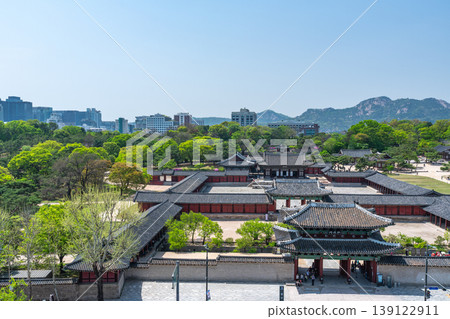 Seoul, South Korea - Apr. 18, 2026 : High angle view of Changgyeonggung Palace and Honghwamun Gate in Seoul, South Korea Seoul, South Korea - Apr. 18, 2026 : High angle view of Changgyeonggung Palace and Honghwamun Gate in Seoul, South Korea 139122911