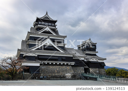 Kumamoto Castle, Historic Japanese Castle and Landmark reconstructed from the 2016 earthquake damage. Kumamoto Castle, Historic Japanese Castle and Landmark reconstructed from the 2016 earthquake damage. 139124513