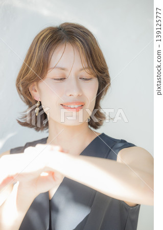 40多歲的女性 40多歲的女性 139125777