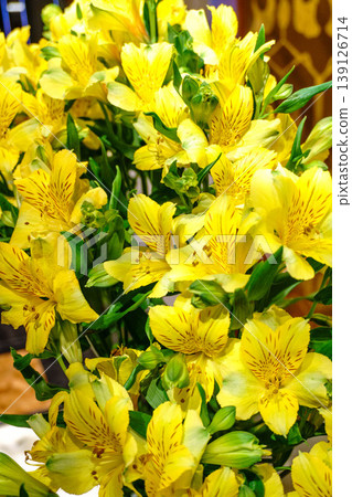 Early summer flower arrangement in the hotel lobby 139126714
