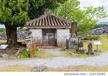 沖繩郡世界遺產:今歸仁城遺址,本城(本丸遺址) 沖繩郡世界遺產:今歸仁城遺址,本城(本丸遺址) 139130460