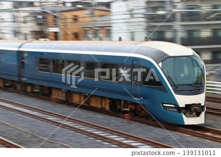Limited Express Safir Odoriko (Delivery Train) 139131011