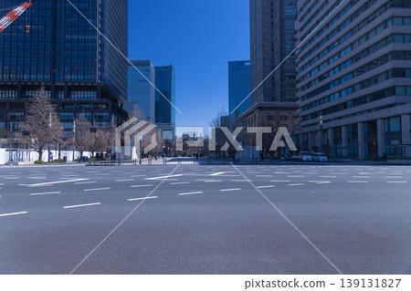 Urban landscape of Otemachi, Chiyoda Ward, and the area around Tokyo Station [City Image] 139131827