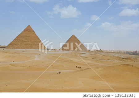 The Great Pyramid of Giza, the Pyramid of Khafre, Egypt 139132335