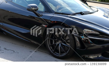 英國製造的豪華跑車 139138899