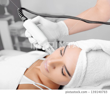 procedure renewing skin , no-needle high frequency mesotherapy 139140783