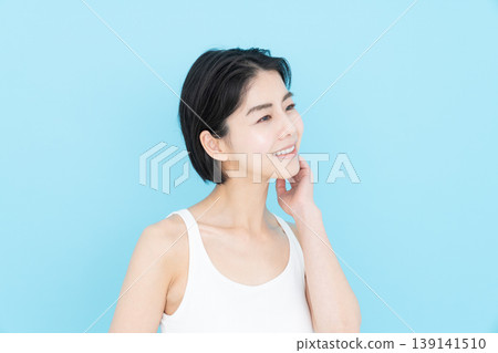 年輕女性的美麗 139141510