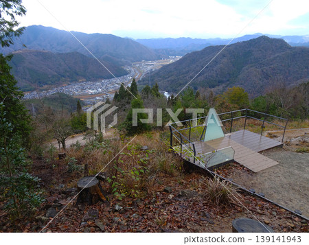 立泉峽第一觀景台及武田城遺址(兵庫縣朝佐市) 立泉峽第一觀景台及武田城遺址(兵庫縣朝佐市) 139141943