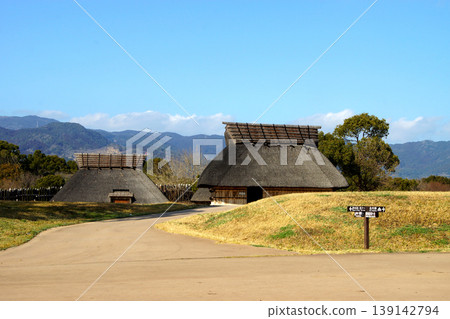 吉野裡歷史公園是佐賀縣的一個旅遊景點,遊客可以在這裡體驗和了解彌生時代的氛圍。 吉野裡歷史公園是佐賀縣的一個旅遊景點,遊客可以在這裡體驗和了解彌生時代的氛圍。 139142794