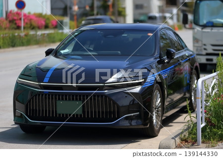 黑色國產轎車 139144330