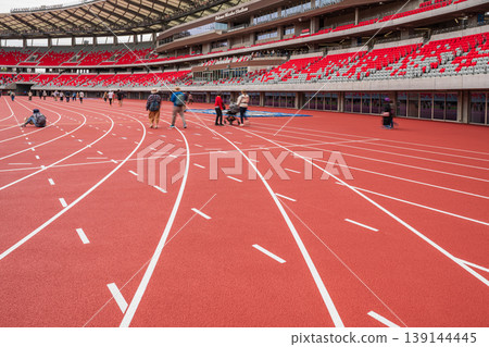Paloma Mizuho Stadium, a stadium with a capacity of approximately 30,000 people, has been completed in Nagoya City, Aichi Prefecture. 139144445