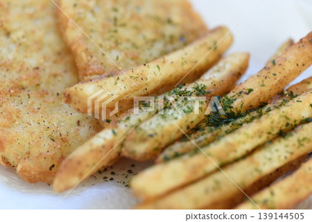 Fried potato Fried potato 139144505